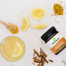 Manuka honey with vitamins and ingredients